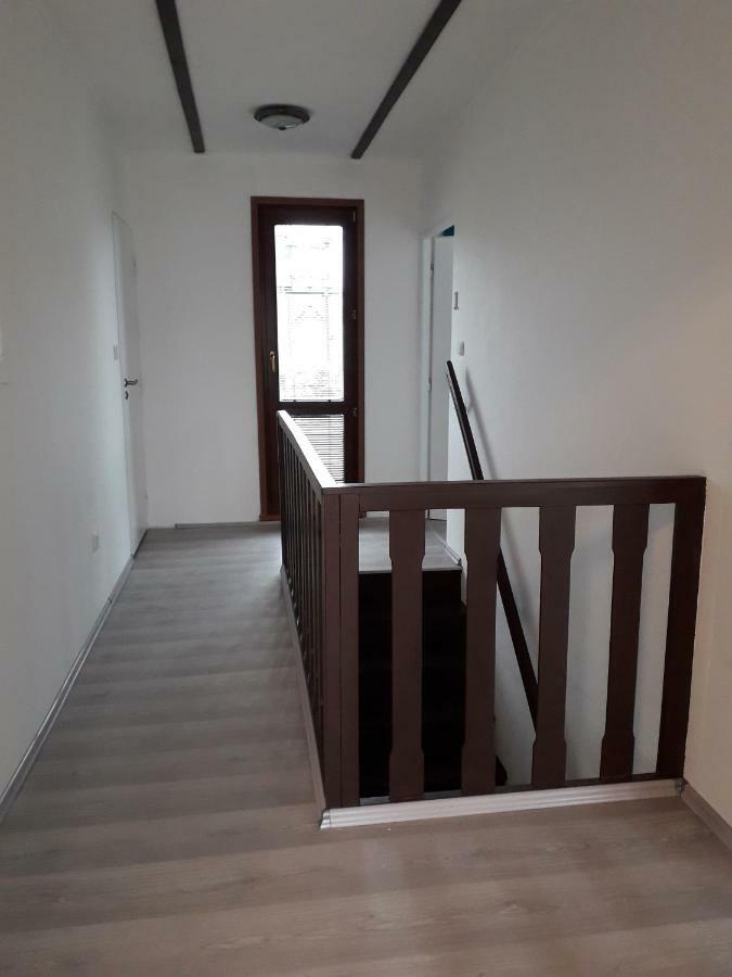 Apartment 144 Kněževes Eksteriør billede